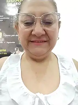 Snapshot of JULIETA_21- chatting on July 10, 2:06 pm JULIETA 21- online show from July 10, 2:06 pm