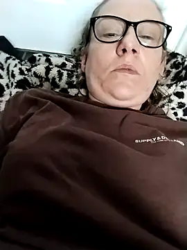 Sexycaylaxxxx online show from March 31, 1:57 pm