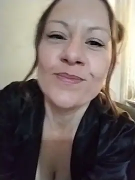 Snapshot of Sexycaylaxxxx chatting on May 12, 1:17 pm Sexycaylaxxxx online show from May 12, 1:17 pm