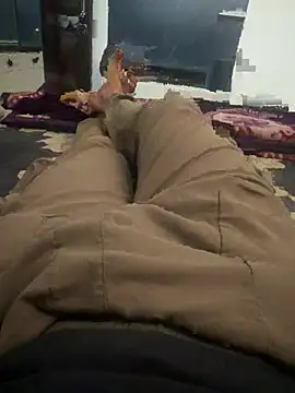 Snapshot of tonyxx000 chatting on February 8, 12:14 pm tonyxx000 online show from February 8, 12:14 pm