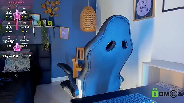 eliza pink24 online show from April 6, 6:53 pm