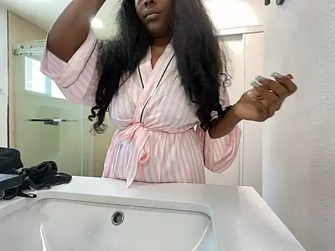 Anadia Starr online show from April 4, 11:33 pm