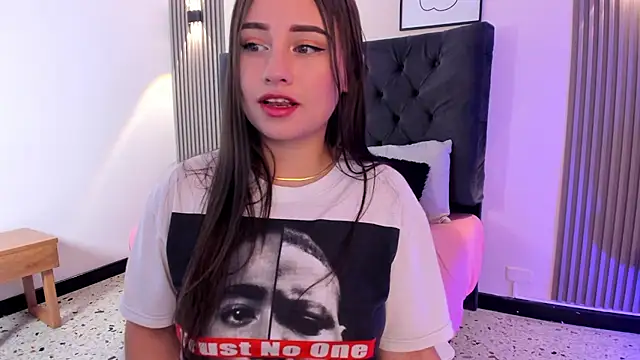 Snapshot of SARHA_ANTONELLI chatting on February 27, 11:43 am SARHA ANTONELLI online show from February 27, 11:43 am