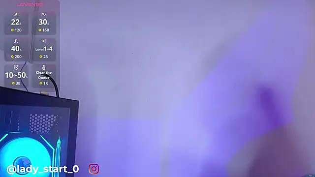 leydi start  online show from April 15, 12:53 pm