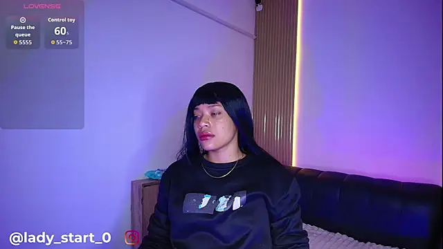 leydi start  online show from March 28, 12:39 pm