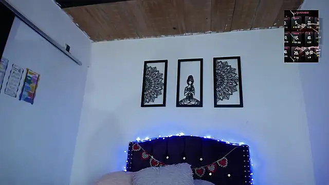 sienna rose pym online show from February 14, 12:16 pm