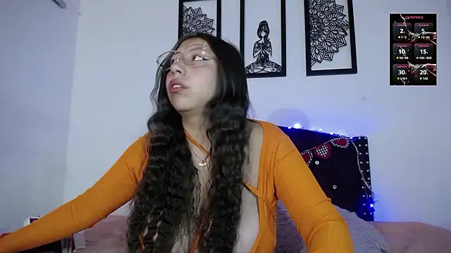 sienna rose pym online show from March 3, 12:12 pm