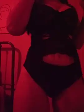 missydollxo online show from April 4, 8:10 am