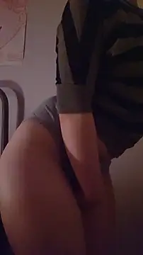 missydollxo online show from March 8, 7:33 am