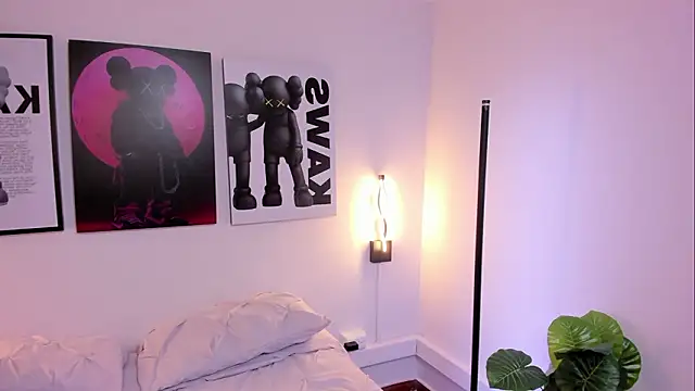 Maddie Rosee online show from February 11, 3:39 am