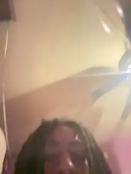 ThridLegTj online show from April 18, 12:18 pm