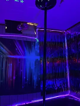 Snapshot of Anavrinjae chatting on March 15, 4:03 pm Anavrinjae online show from March 15, 4:03 pm