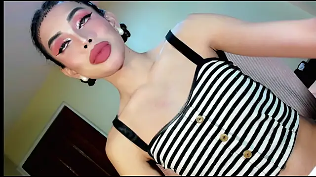 tiffanymers online show from February 11, 6:13 am