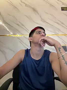 Thiago Olsen online show from March 3, 8:05 pm