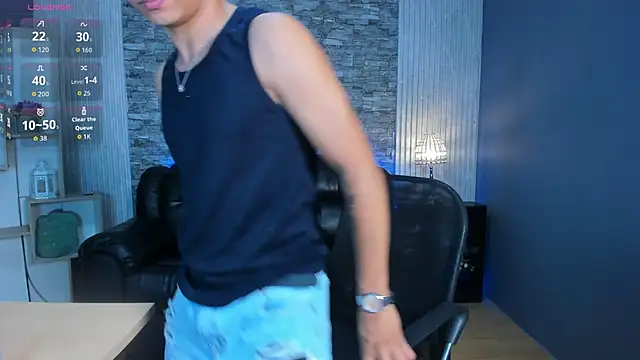 Thiago Olsen online show from February 20, 10:22 pm