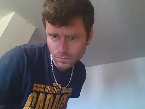 jungyjemagor online show from May 10, 1:57 pm