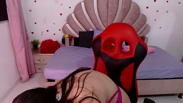 mia fox666 online show from March 12, 8:24 pm