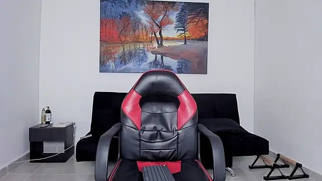 ryanwhite3 online show from February 10, 10:42 pm