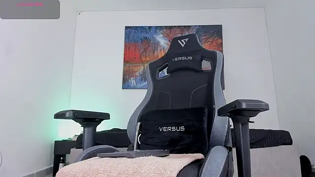 ryanwhite3 online show from March 21, 12:56 am