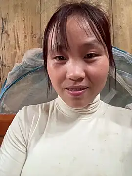 Snapshot of kekely chatting on February 6, 2:40 am kekely online show from February 6, 2:40 am