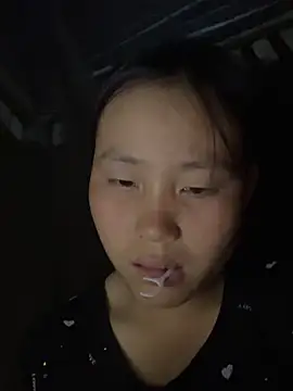 kekely online show from May 8, 3:27 pm