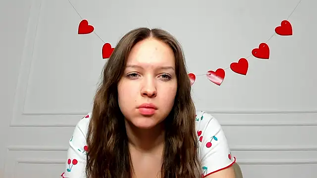 lunahush online show from February 24, 9:26 pm