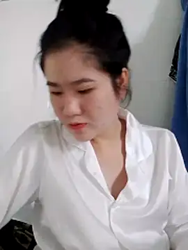 Baby-sweetboobs20 online show from April 1, 1:08 am