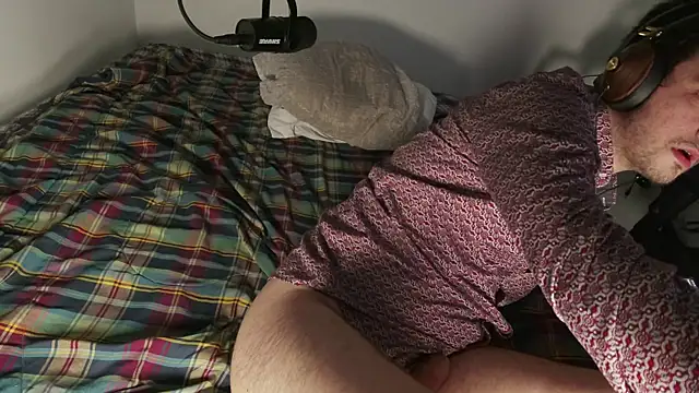 Begamc online show from March 11, 8:25 pm