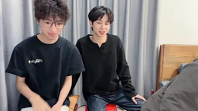 No 1MiaoMiao-Kk online show from February 1, 11:08 am