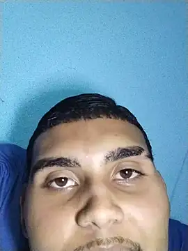 MickeySexyyy online show from May 25, 9:46 pm