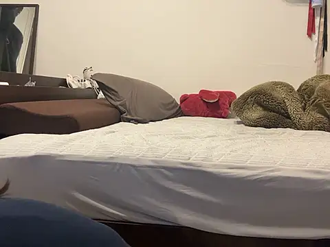 Snapshot of -rio-chan chatting on March 3, 6:42 am -rio-chan online show from March 3, 6:42 am