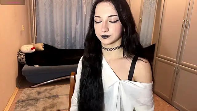 Snapshot of UrBabeLuna chatting on February 21, 3:58 pm UrBabeLuna online show from February 21, 3:58 pm