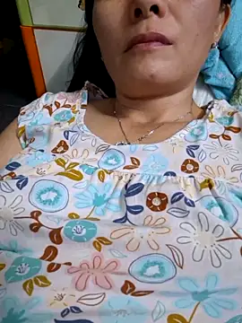 Baby-loveass69 online show from May 30, 12:11 pm