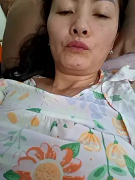 Baby-loveass69 online show from May 22, 11:58 pm