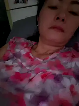 Baby-loveass69 online show from April 16, 11:51 pm