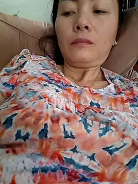 Baby-loveass69 online show from May 16, 12:42 am