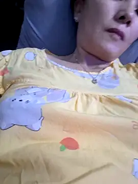 Baby-loveass69 online show from April 3, 1:39 pm