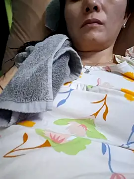 Baby-loveass69 online show from May 23, 12:04 pm