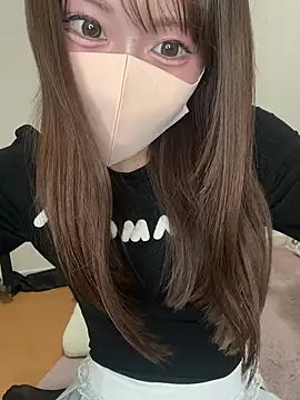 momo mm online show from May 4, 11:24 am