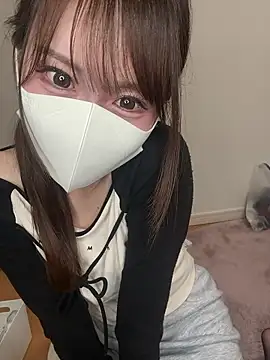 momo mm online show from May 13, 12:56 pm