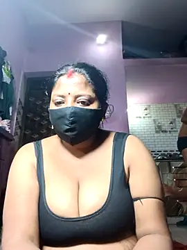 Snapshot of Fetish-Couple2 chatting on February 11, 9:03 pm Fetish-Couple2 online show from February 11, 9:03 pm