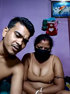 Fetish-Couple2 online show from March 14, 9:10 pm
