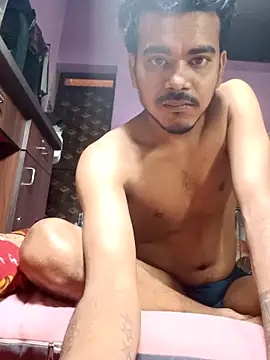 Snapshot of Fetish-Couple2 chatting on February 16, 4:11 am Fetish-Couple2 online show from February 16, 4:11 am