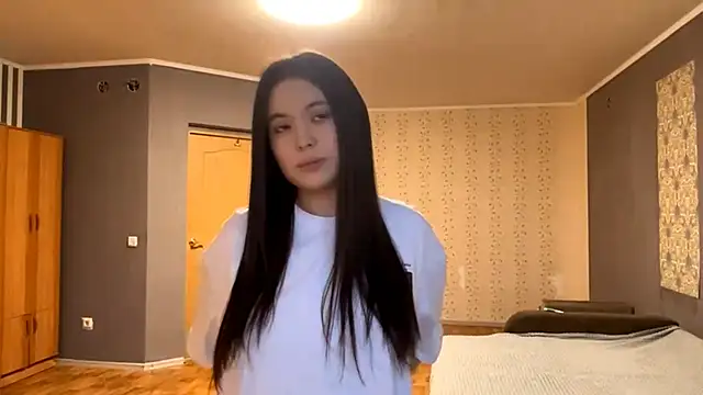 Ayazyn online show from February 3, 1:05 pm