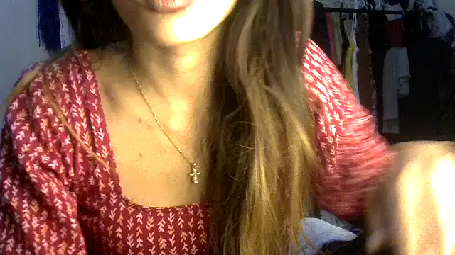 Snapshot of call_me_babyy chatting on April 11, 6:00 pm call me babyy online show from April 11, 6:00 pm
