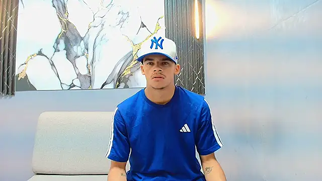 samuel wyatt online show from April 8, 12:17 pm