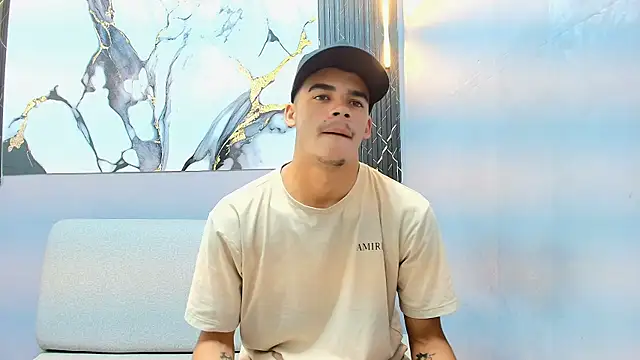 samuel wyatt online show from April 7, 12:18 pm