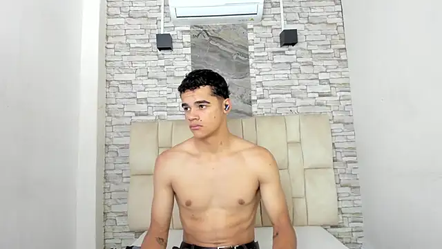 samuel wyatt online show from March 7, 2:11 pm