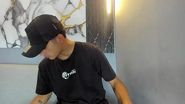 samuel wyatt online show from March 11, 12:21 pm