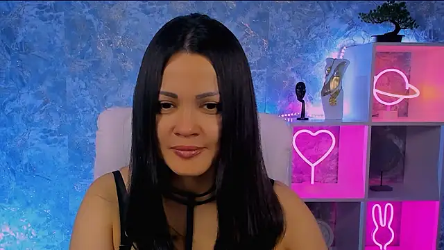 karolina robinson online show from March 21, 12:09 pm